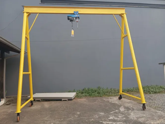 Pórtico ponte rolante para 2 toneladas 4,00mx4,60