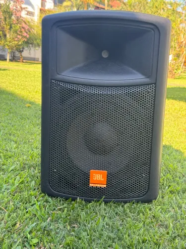 Caixa de Som Ativa JBL Selenium JS121A