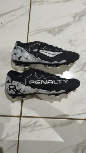 Chuteira Penalty original