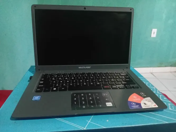 Notebook Multi Ultra legacy cloud cinza 14,1 HD Atom Z83350 64B 4GB Windows 10 Home pc137 