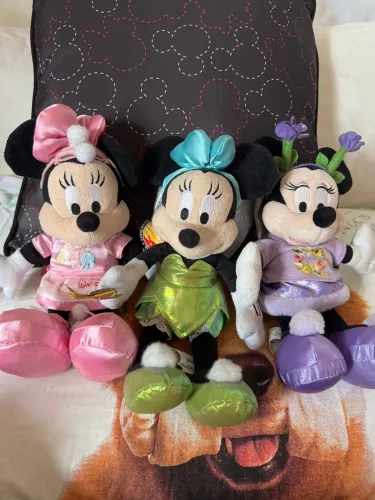 Trio pequeno de pelúcias Minnie fantasia 