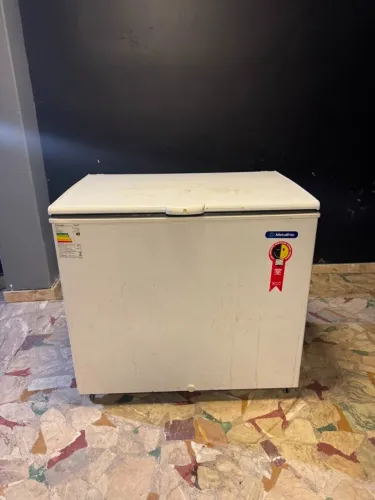 Freezer Horizontal Metalfrio - Excelente funcionamento