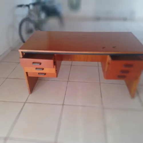 Vendo Escrivaninha ( mesa )