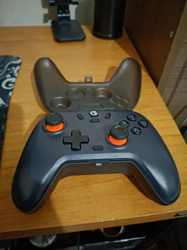 Controle sem fio Gamesir T4 nova lite