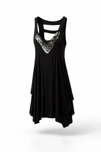 Vestido Preto com Lantejoulas Plus Size.