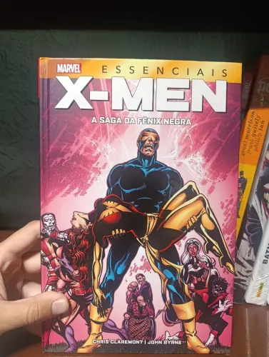 X-Men a Saga da Fênix Negra autografada pelo autor Chris Claremont
