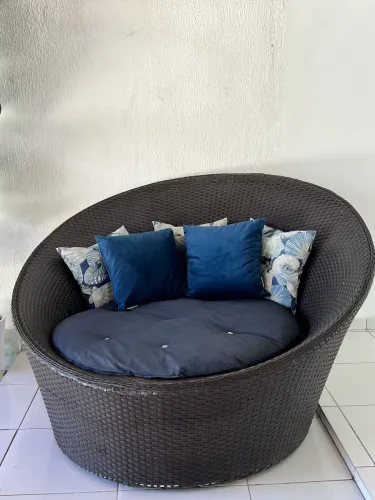 Namoradeira redonda