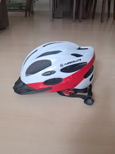 Capacete ciclismo absolute sem uso c/sinalizador