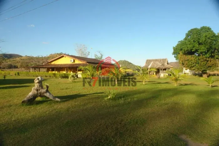 FAZENDA EM JUSSARA  GO