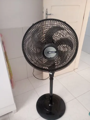 Ventilador Mallory com hélice de 6 pás