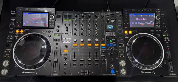 Cdj 2000 nexus 2 + Djm 900 nexus 2 -Pioneer - kit ou separado - leia o anúncio