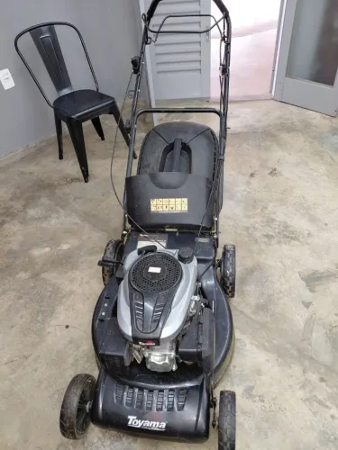Cortador de grama a gasolina toyama 6.5 hp