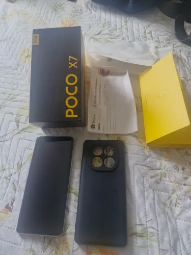 Poco x7 512 Gigas e 12 de Ram