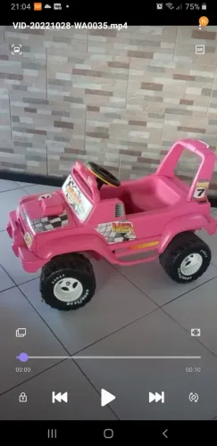 Carro elétrico infantil