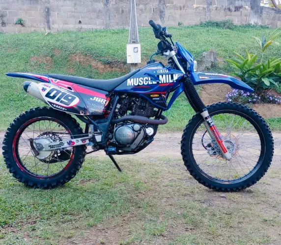 Yamaha TT-R 230