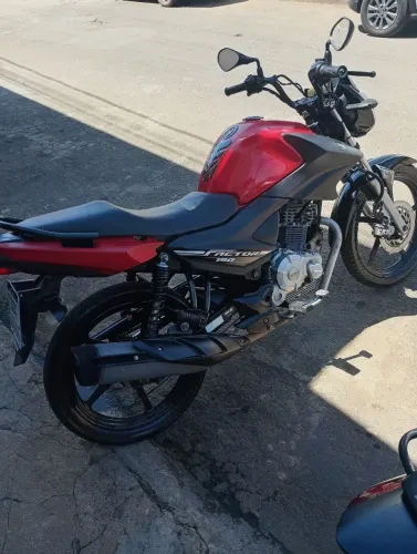 Vende se factor 2018 super conservada