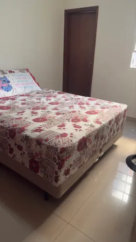Cama box queen size