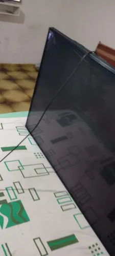 Vendo tv LG 55 polegadas com problema na tela