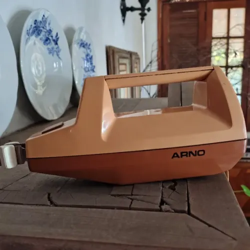 Antiga faca eletrica Arno