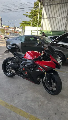 Suzuki srad 750