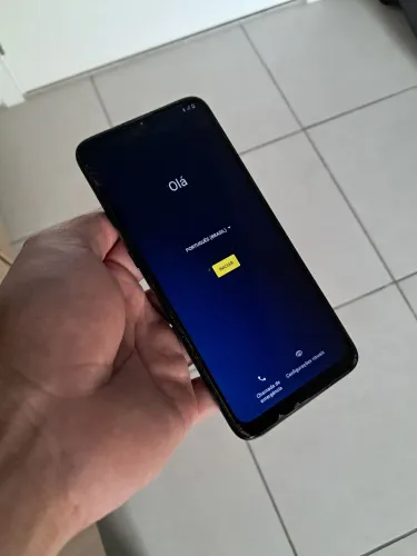 Motorola E7