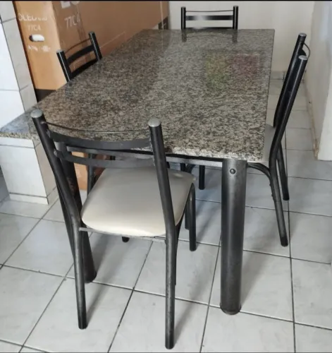 Vendo Mesa de granito 650 "140 por 80"
