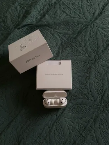 AirPods Pro 3