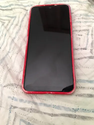 Celular moto e22 usado