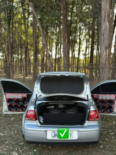 Volkswagen Bora 2.0/ 2.0 Flex 8V Mec. 2009