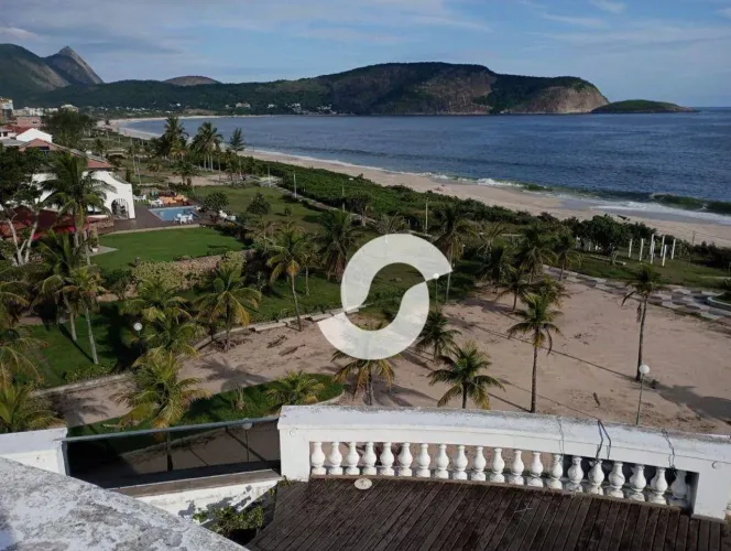 Mansão pé na areia à venda, 848 m² por R$ 7.000.000 - Camboinhas - Niterói/RJ
