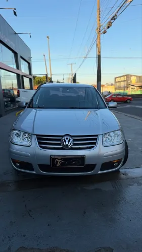 Volkswagen Bora 2.0/ 2.0 Flex 8V Aut. 2010