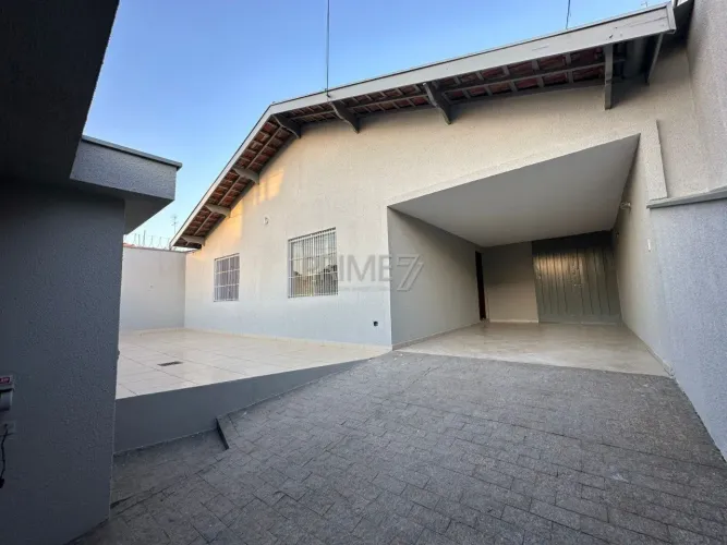Casa térrea para venda ou locação no bairro Nova Piracicaba em Piracicaba - SP: