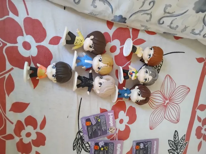 Bonecos do BTS McDonald's novos