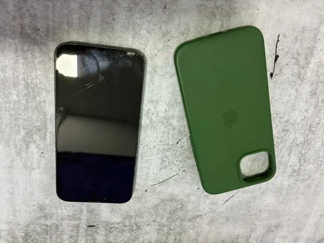 iPhone 13 128Gb - Quebrado