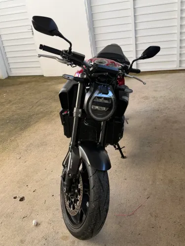 CB 650R E-CLUTCH