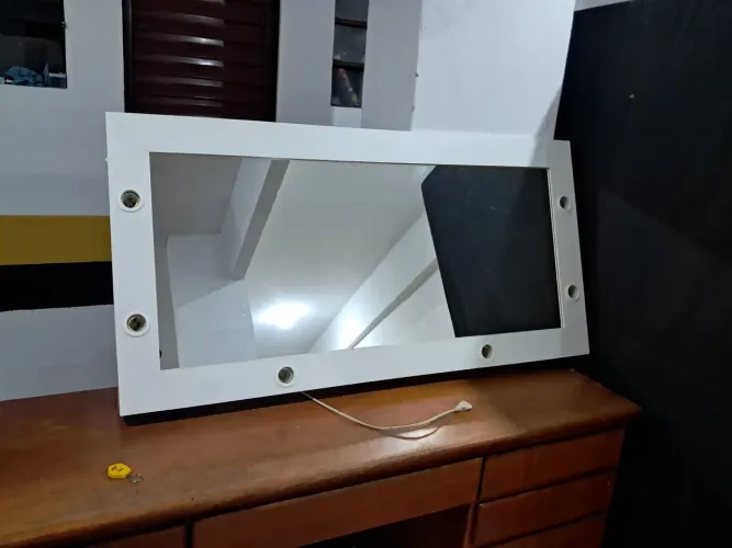 Espelho de Camarim com luzes