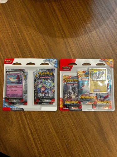  Kit Pokémon TCG Selado - Coroa Estelar + Fagulhas Impetuosas