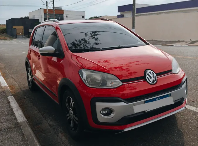 Volkswagen Up! Cross 1.0 TSI Total Flex 12V 5P 2018