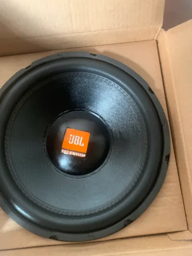 Vendo falante jbl