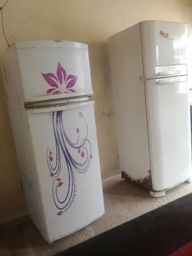 Vendo kit de geladeiras para concerto ou retirada de peças