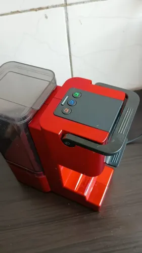 Cafeteira Espresso TRES Pop Plus Vermelha - 3 Corações
