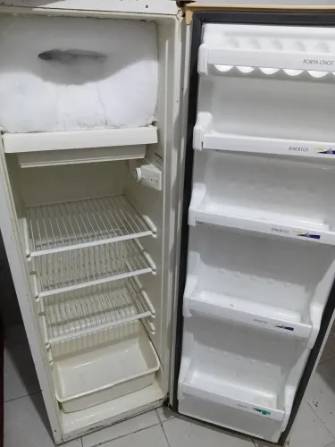 Geladeira Consul