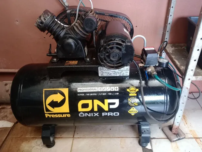 Compressor de ar 100 litros Pressure