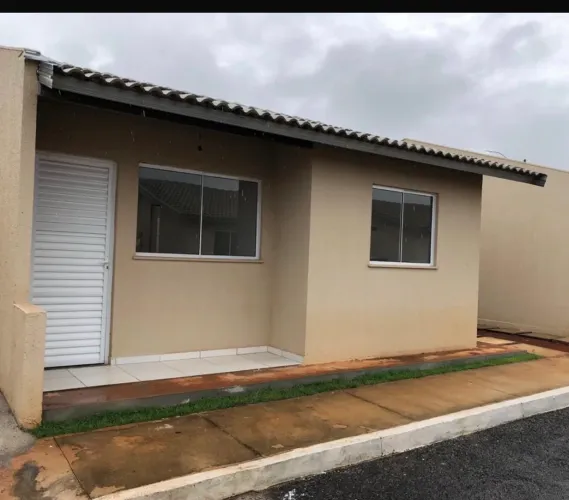 Casa nascente 2 quartos à venda no Setor Cristina Trindade
