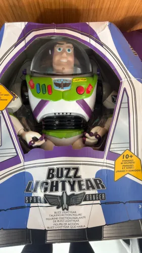 Buzz toy store