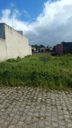 Vende-se Terreno no residencial José Garcez 