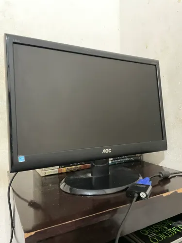 Monitor AOC - 18.5 polegadas