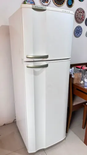 Geladeira electrolux