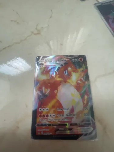 Vendo carta Pokémon rara