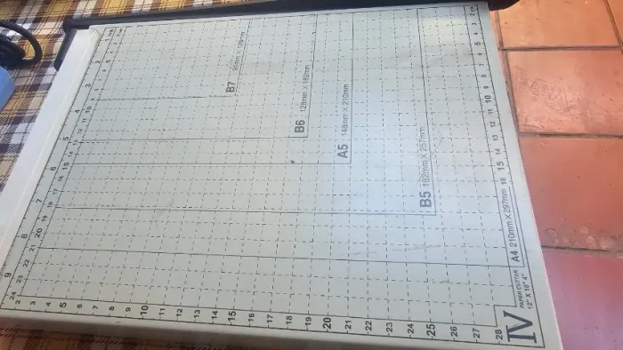 Guilhotina Paper Cutter A4